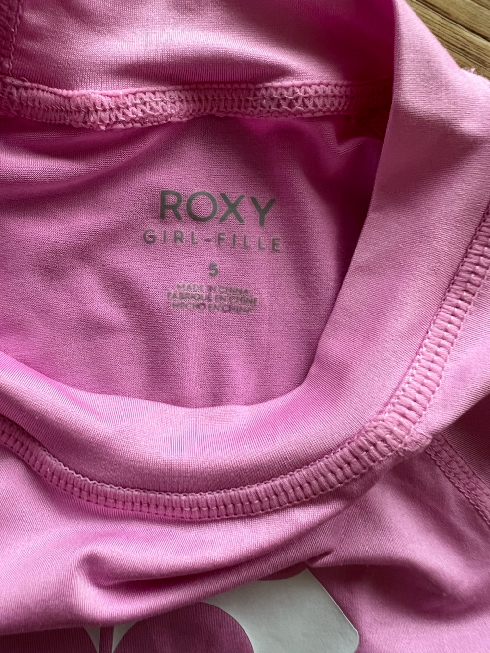 Roxy Pink Rashguard size 5 - Picture 2 of 3